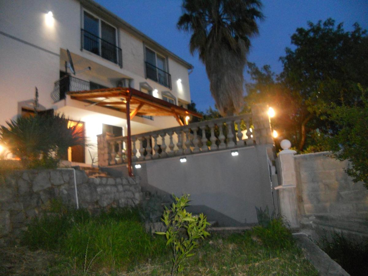 Blue Horizon Apartment Dobra Voda Exterior foto